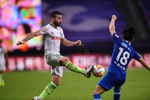 库里23分詹姆斯33+7+11浓眉缺阵 勇士大胜湖人