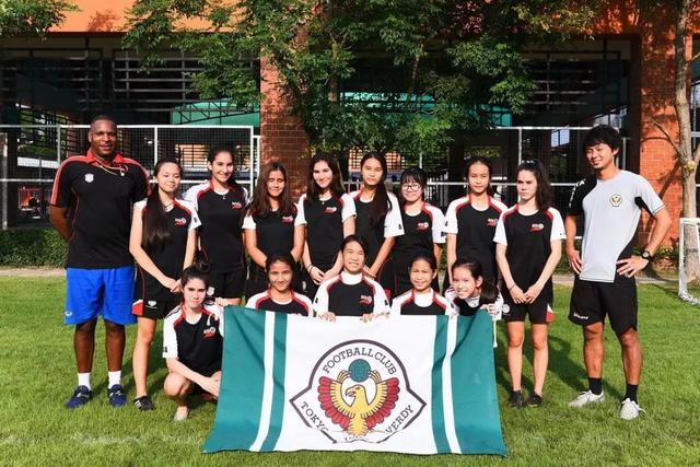 阿门23+14+10火箭双杀骑士 猛龙送老鹰4连败